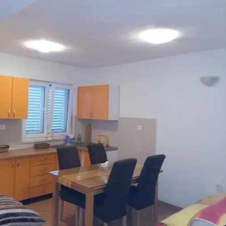 Slavica Apartman